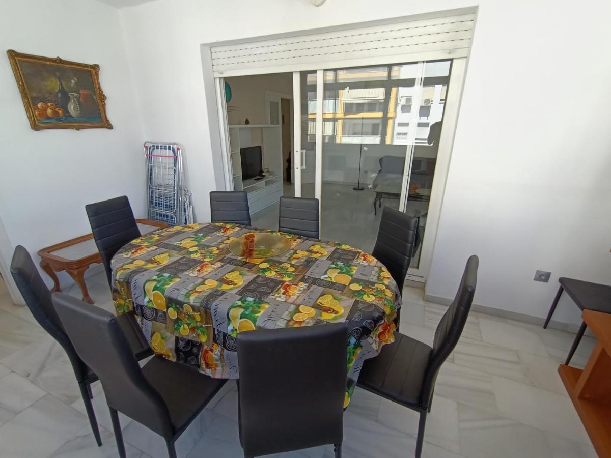 Suites Center Recinto Ferial Fuengirola Kültér fotó